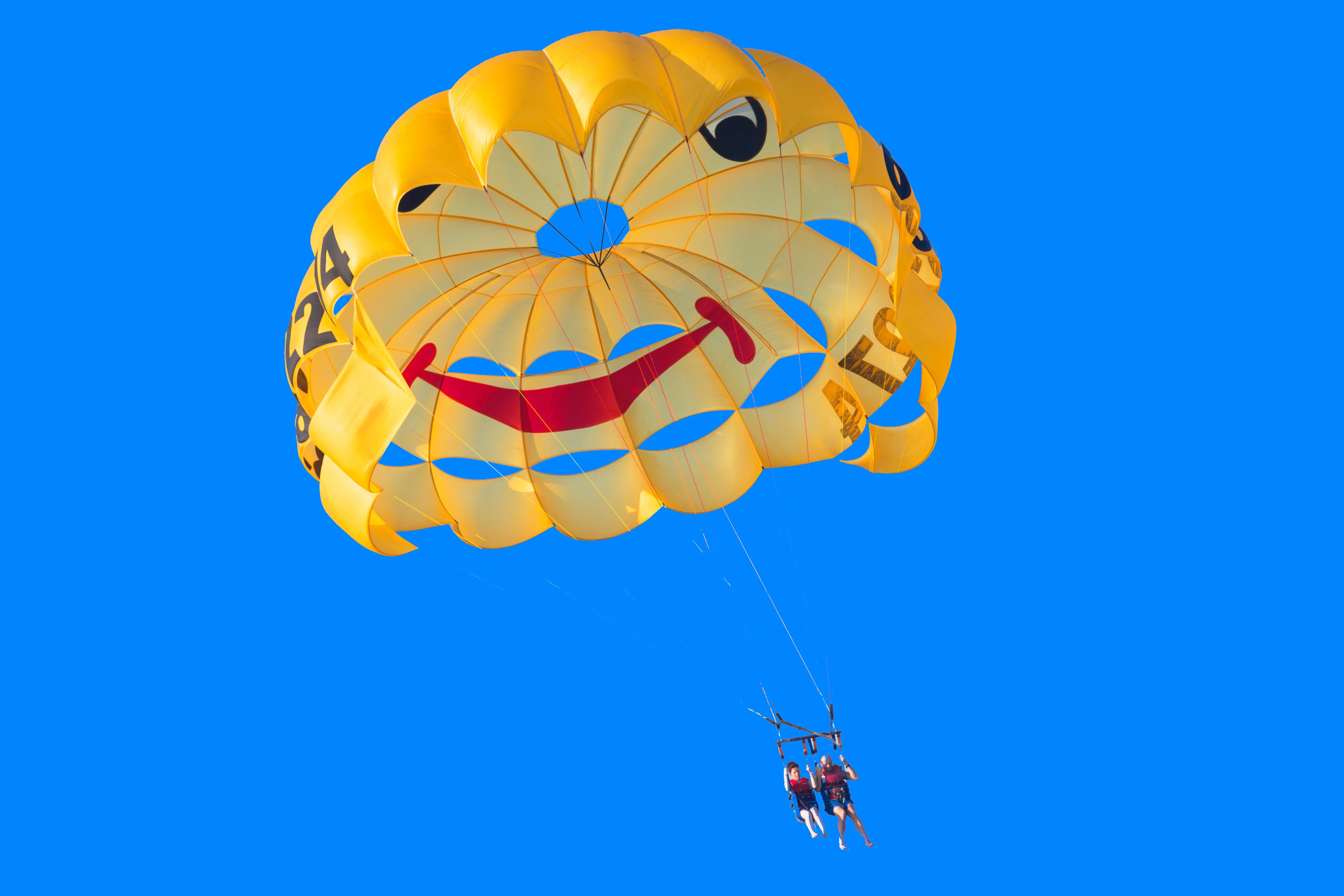 créer un parachute pour les jouets
